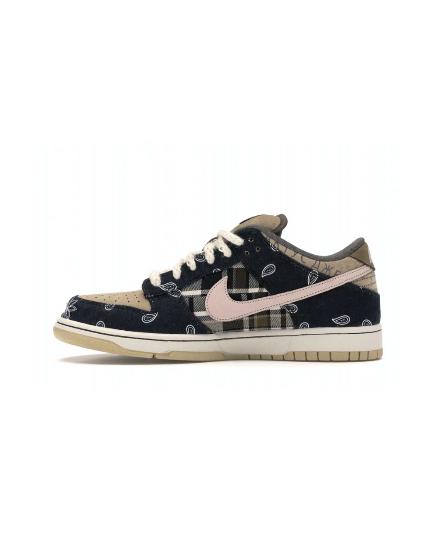 SB Dunk Low
Travis Scott
