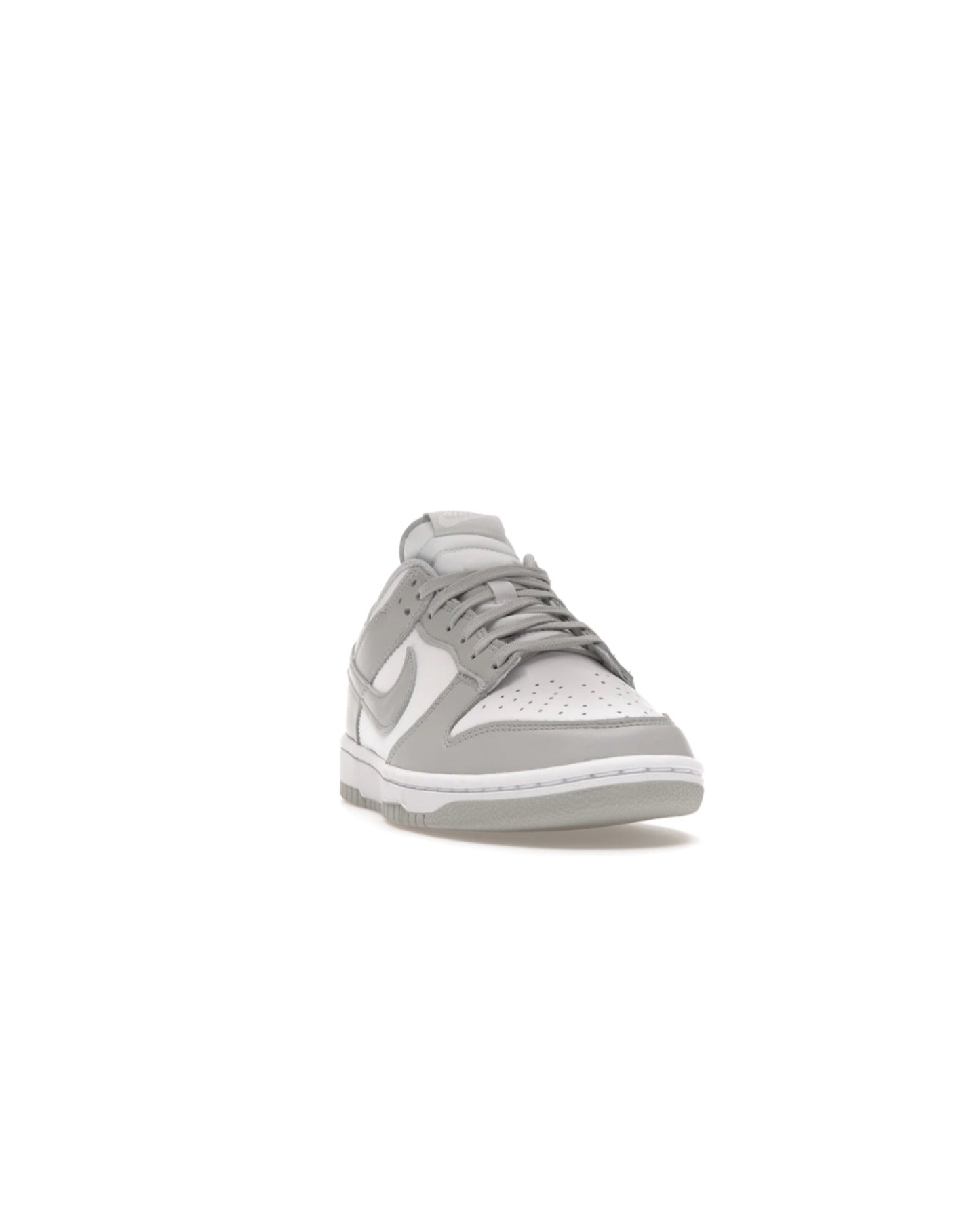 Sb Dunk Low
Grey Fog