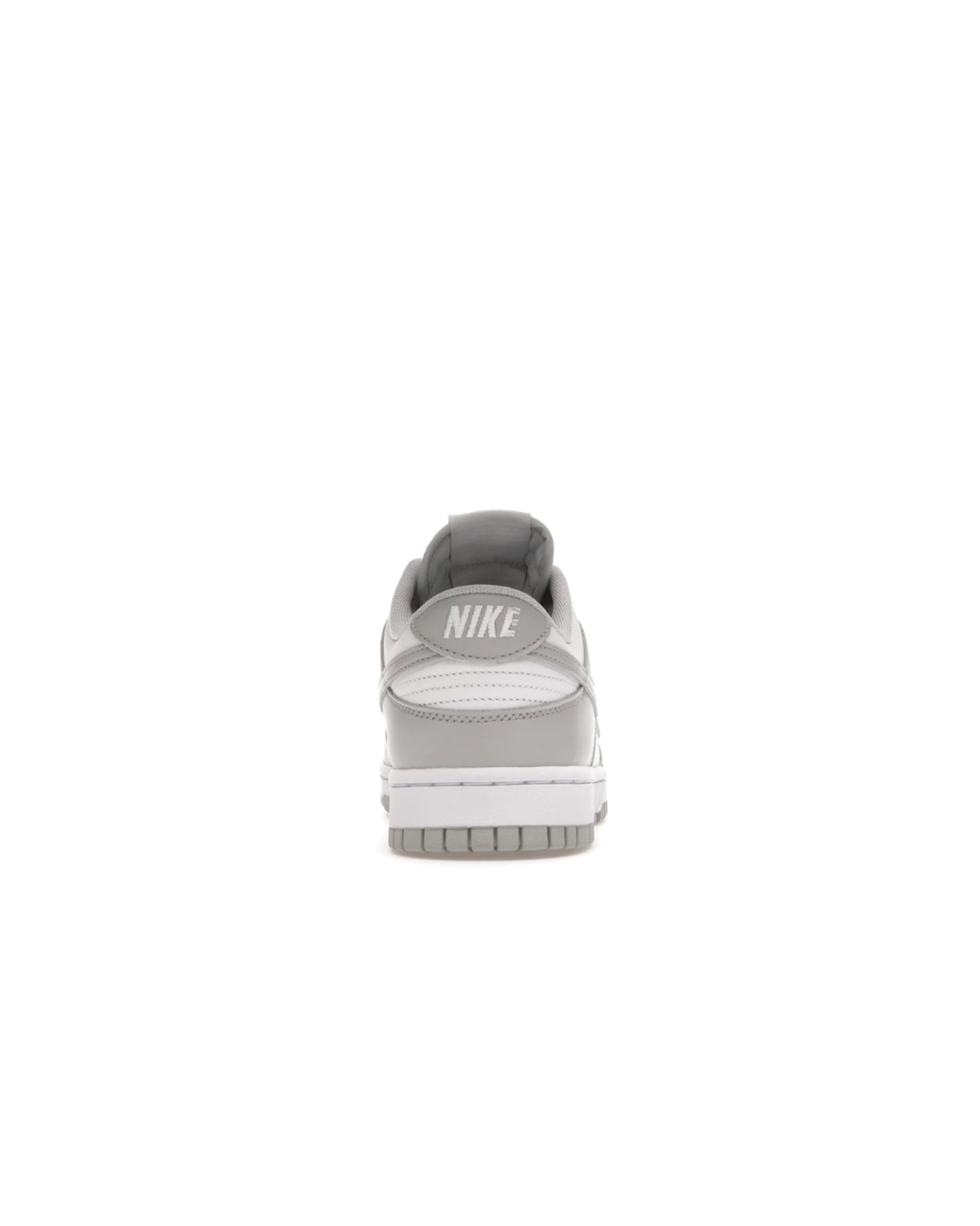 Sb Dunk Low
Grey Fog