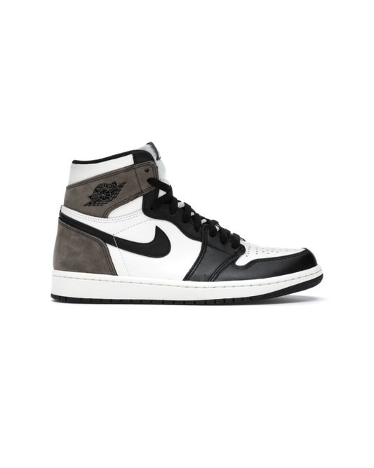 Jordan 1  Retro High
Dark Mocha