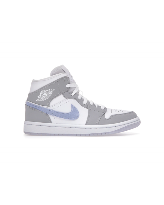 Jordan 1  Mid
Wolf Grey Aluminum