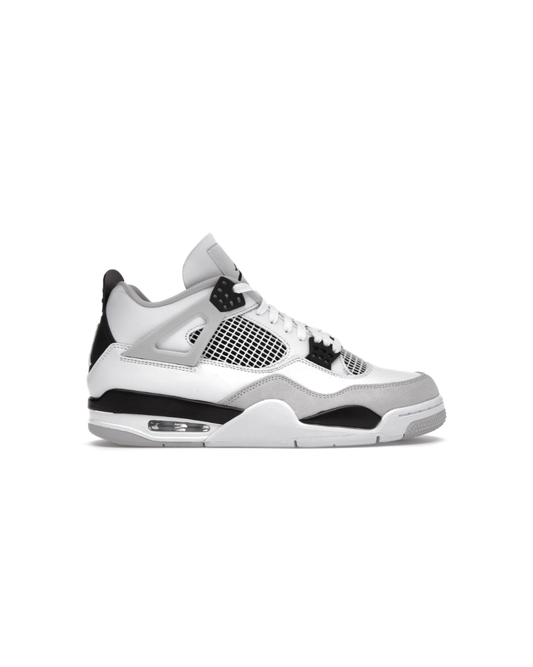 Jordan 4  “military black”